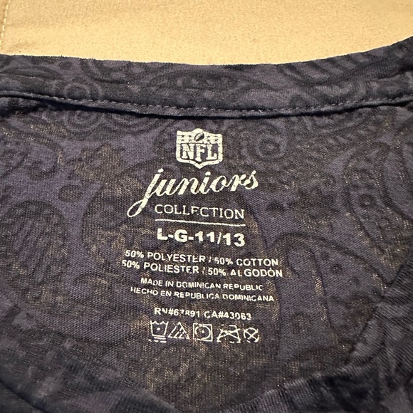 2x🎉HP🎉 🚨2/$15 NFL New England Patriots - Juniors Collection Fashion Shirt - Picture 2 of 5